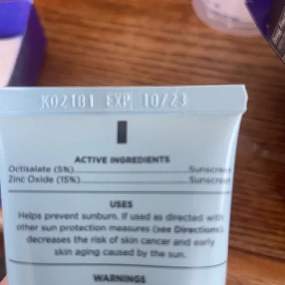 - 2 full size Tatcha pore perfecting sunscreen. New. In box. Sealed. - Picture 4 of 5